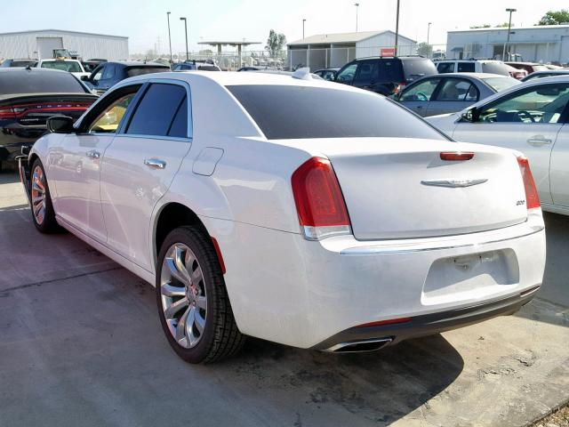 2C3CCAEG8JH136832 - 2018 CHRYSLER 300 LIMITE WHITE photo 3