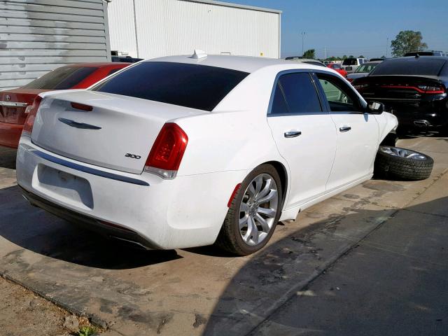 2C3CCAEG8JH136832 - 2018 CHRYSLER 300 LIMITE WHITE photo 4