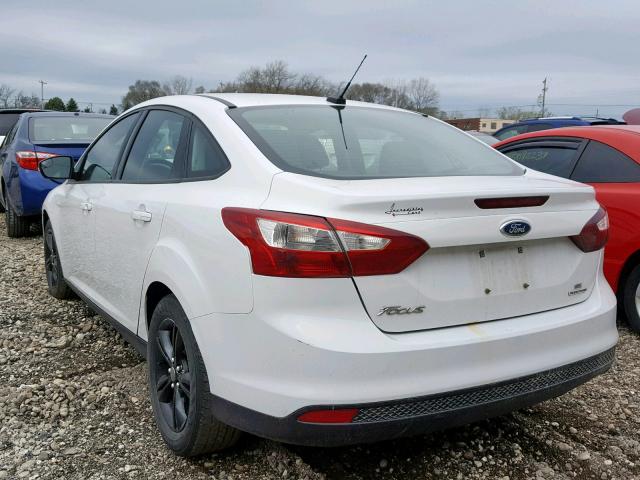 1FADP3F23DL360428 - 2013 FORD FOCUS SE WHITE photo 3