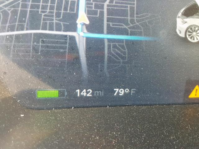 5YJSA1CG6DFP03890 - 2013 TESLA MODEL S Արծաթագույն լուսանկար 8