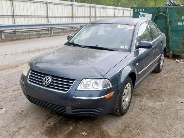 WVWMD63B73P251728 - 2003 VOLKSWAGEN PASSAT GL BLUE photo 2