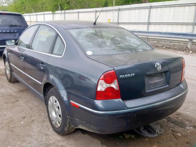 WVWMD63B73P251728 - 2003 VOLKSWAGEN PASSAT GL BLUE photo 3