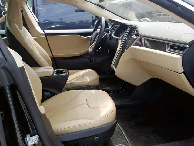 5YJSA1CG3DFP15656 - 2013 TESLA MODEL S Սև լուսանկար 5