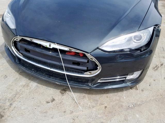 5YJSA1CG3DFP15656 - 2013 TESLA MODEL S Սև լուսանկար 9