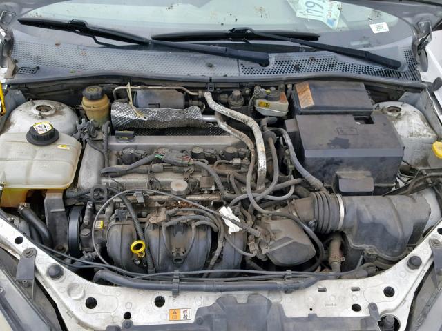 1FAFP34Z34W140374 - 2004 FORD FOCUS SE C WHITE photo 7