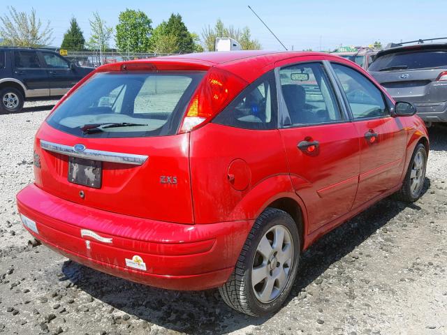 3FAHP37382R178537 - 2002 FORD FOCUS ZX5 RED photo 4