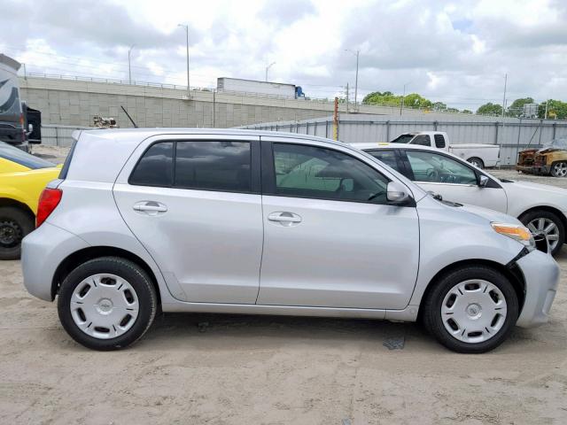 JTKKU10428J014793 - 2008 TOYOTA SCION XD SILVER photo 9