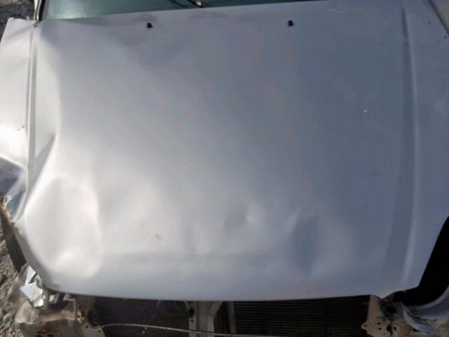 2HGEJ6614YH542314 - 2000 HONDA CIVIC BASE SILVER photo 7