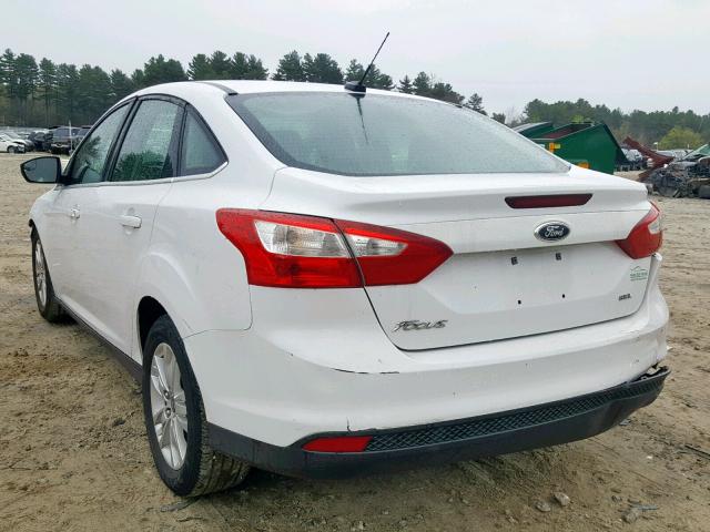 1FAHP3H29CL379448 - 2012 FORD FOCUS SEL WHITE photo 3