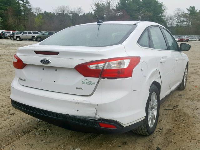 1FAHP3H29CL379448 - 2012 FORD FOCUS SEL WHITE photo 4