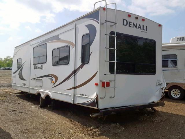 47CTD1P22BP626592 - 2011 DENA DENALI WHITE photo 3