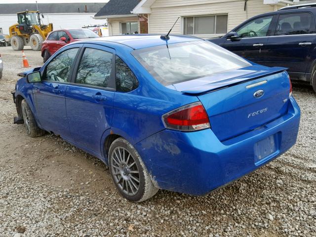 1FAHP3GN2AW182158 - 2010 FORD FOCUS SES BLUE photo 3