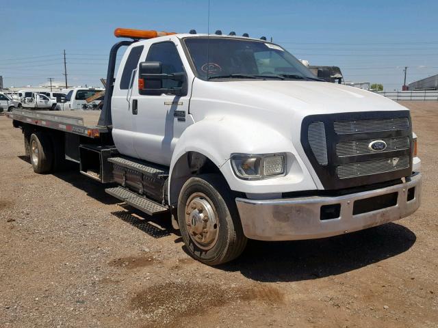 3FRNX65N94V674883 - 2004 FORD F650 SUPER WHITE photo 1