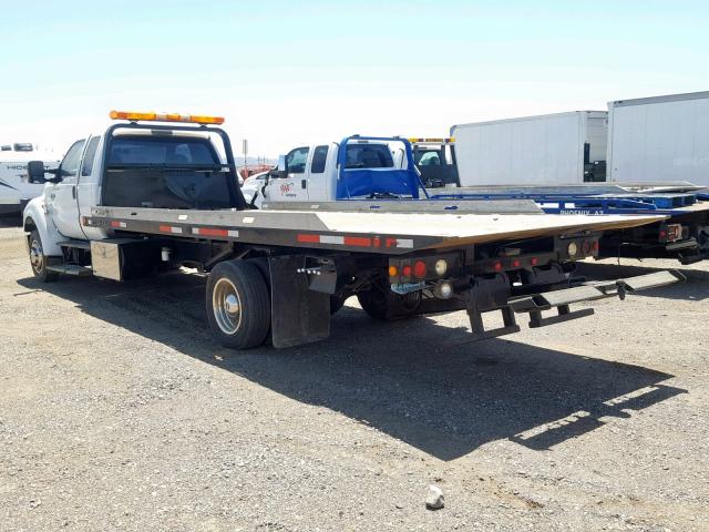 3FRNX65N94V674883 - 2004 FORD F650 SUPER WHITE photo 3