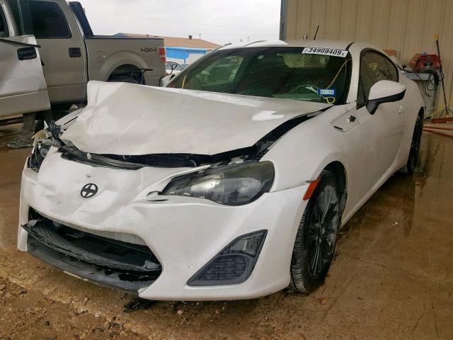 JF1ZNAA13D1705368 - 2013 TOYOTA SCION FR-S WHITE photo 2