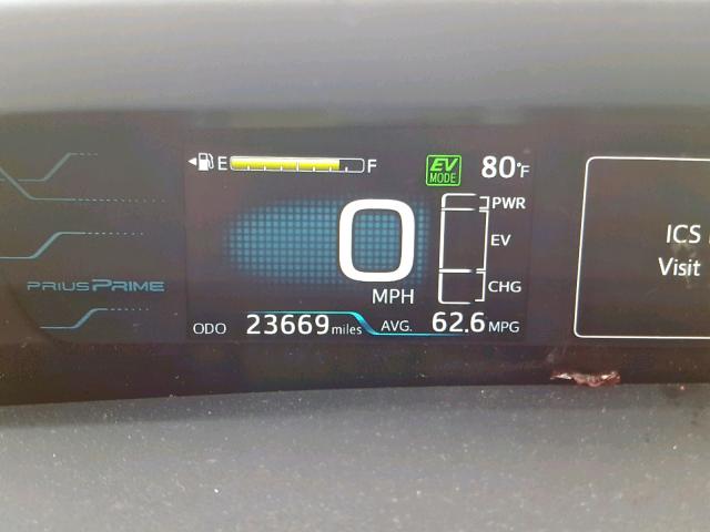 JTDKARFP5H3038638 - 2017 TOYOTA PRIUS PRIM 银色 照片 8