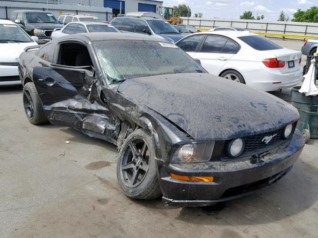 1ZVFT82HX75314610 - 2007 FORD MUSTANG GT BLACK photo 1