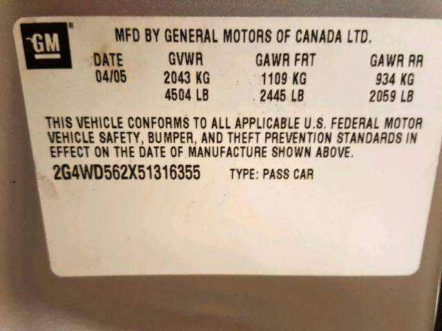 2G4WD562X51316355 - 2005 BUICK LACROSSE C SILVER photo 10