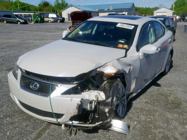 JTHCK262182021109 - 2008 LEXUS IS 250 WHITE photo 2