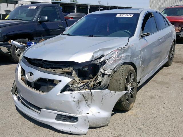 4T1BK46K77U023115 - 2007 TOYOTA CAMRY NEW SILVER photo 2