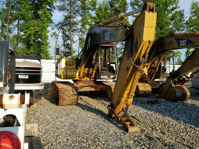 CAT0320CEPAB06592 - 2006 CATERPILLAR 320CL  YELLOW photo 1