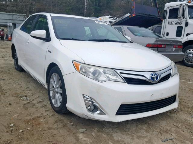 4T1BD1FK4CU005724 - 2012 TOYOTA CAMRY HYBR WHITE photo 1