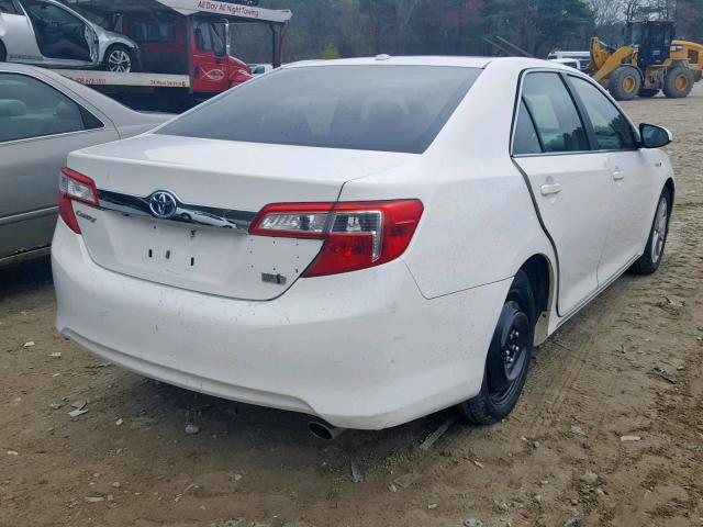 4T1BD1FK4CU005724 - 2012 TOYOTA CAMRY HYBR WHITE photo 4