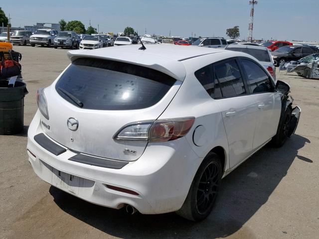 JM1BL1K62B1430312 - 2011 MAZDA 3 S WHITE photo 4