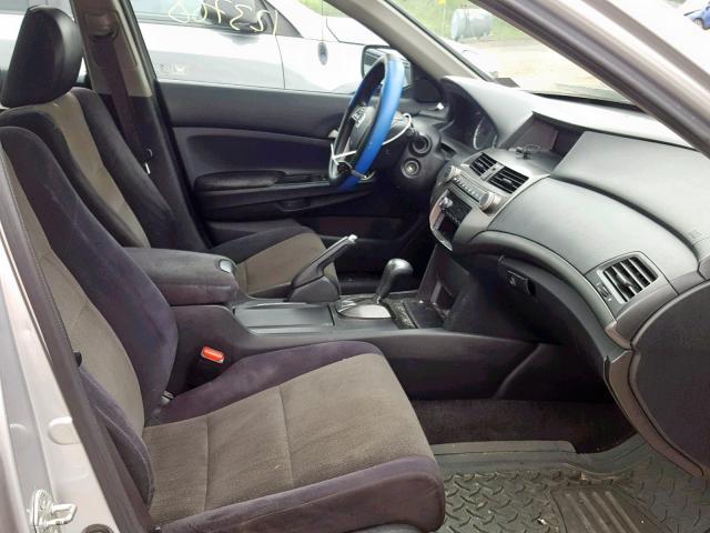 1HGCP26418A062903 - 2008 HONDA ACCORD LXP SILVER photo 5