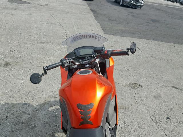 JKAEXEC18BDA80627 - 2011 KAWASAKI EX650 C 红色 照片 5