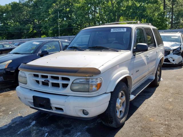 1FMZU85P9YZA92325 - 2000 FORD EXPLORER L WHITE photo 2