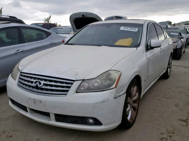 JNKAY01E96M110780 - 2006 INFINITI M35 BASE WHITE photo 2