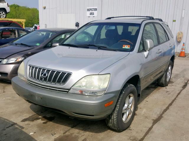 JTJHF10U620291047 - 2002 LEXUS RX 300 SILVER photo 2