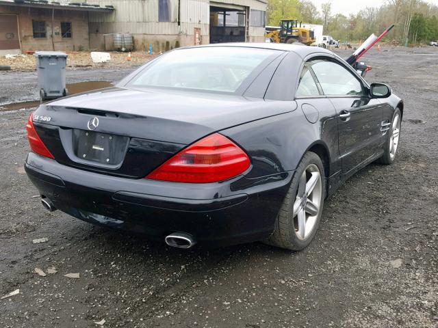 WDBSK75F93F056267 - 2003 MERCEDES-BENZ SL 500R BLACK photo 4