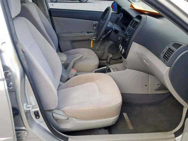 KNAFE221995601482 - 2009 KIA SPECTRA EX SILVER photo 5