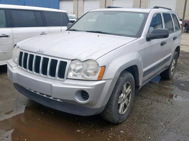 1J4GR48K86C333890 - 2006 JEEP GRAND CHER SILVER photo 2