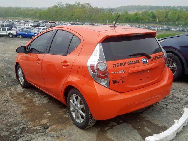 JTDKDTB38E1063709 - 2014 TOYOTA PRIUS C ORANGE photo 3