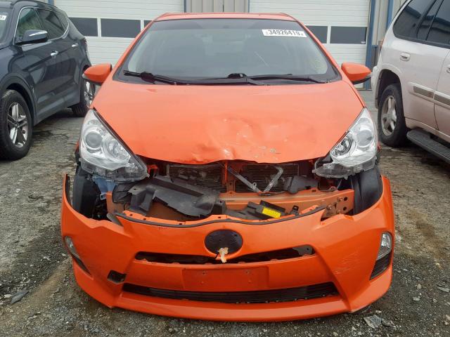 JTDKDTB38E1063709 - 2014 TOYOTA PRIUS C ORANGE photo 9