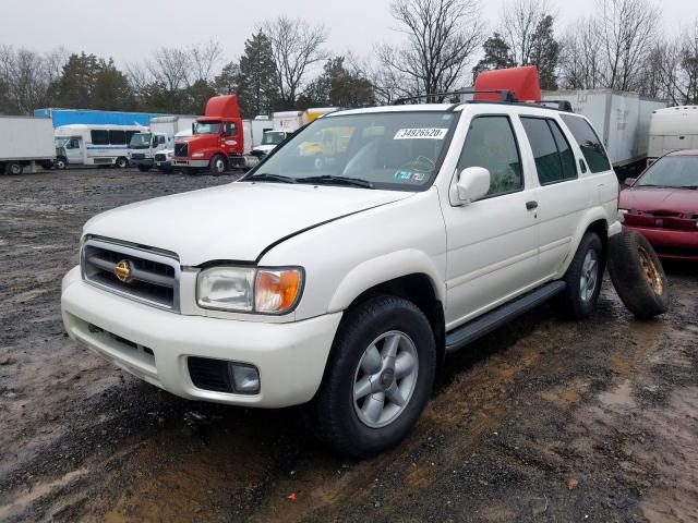 JN8AR07Y5YW447670 - 2000 NISSAN PATHFINDER LE  photo 2