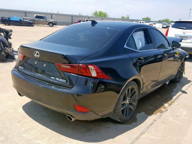 JTHCM1D2XG5005138 - 2016 LEXUS IS 300 BLACK photo 4