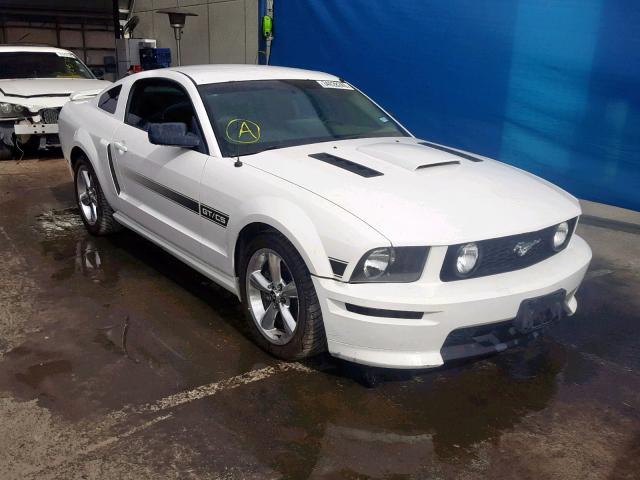 1ZVHT82H685159175 - 2008 FORD MUSTANG GT WHITE photo 1