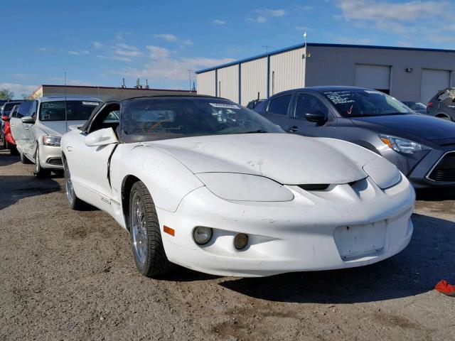 2G2FS32K6X2205128 - 1999 PONTIAC FIREBIRD WHITE photo 1