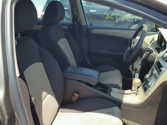 1G1ZA5EU6CF137757 - 2012 CHEVROLET MALIBU LS 棕色 照片 5
