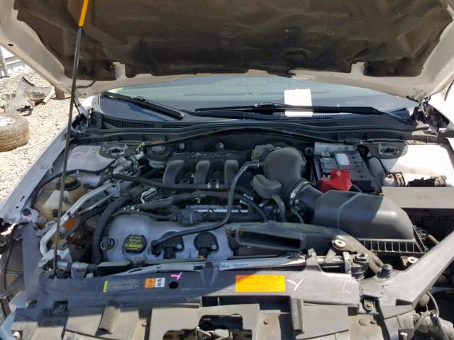 3FAHP0KC7CR432889 - 2012 FORD FUSION SPO WHITE photo 7