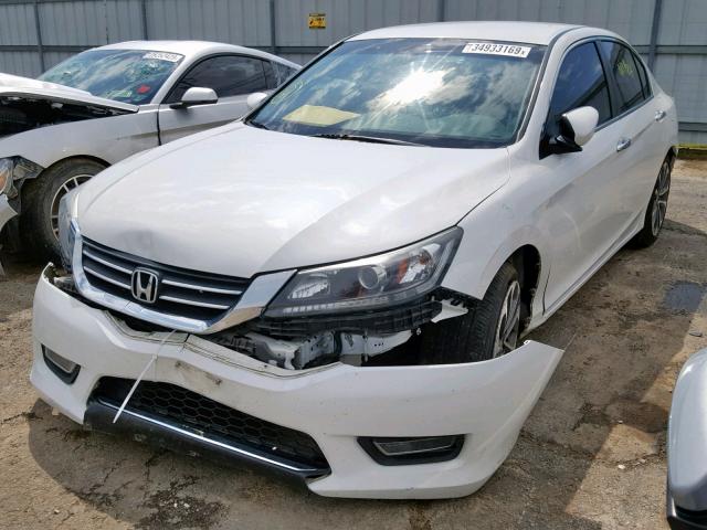 1HGCR2F5XDA221365 - 2013 HONDA ACCORD SPO WHITE photo 2