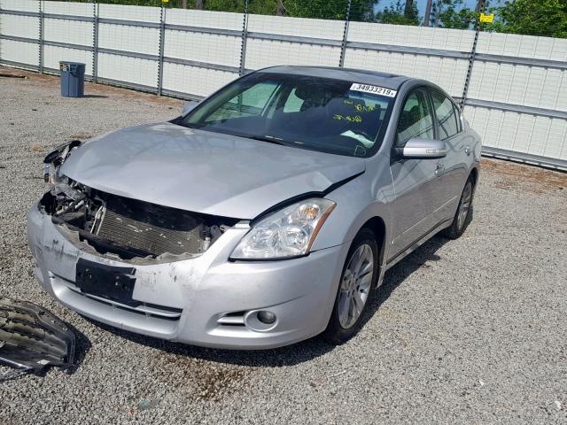 1N4BL2AP4BN450141 - 2011 NISSAN ALTIMA SR SILVER photo 2