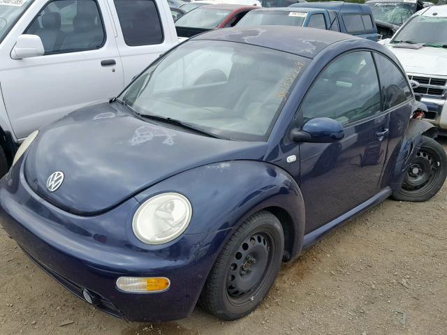 3VWCT21C21M400632 - 2001 VOLKSWAGEN NEW BEETLE Blau Foto 2