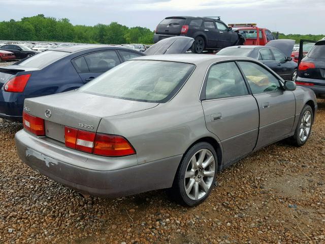 JT8BF28G0W5021946 - 1998 LEXUS ES 300 BEIGE photo 4