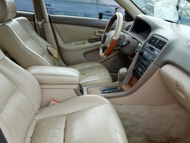 JT8BF28G0W5021946 - 1998 LEXUS ES 300 BEIGE photo 5