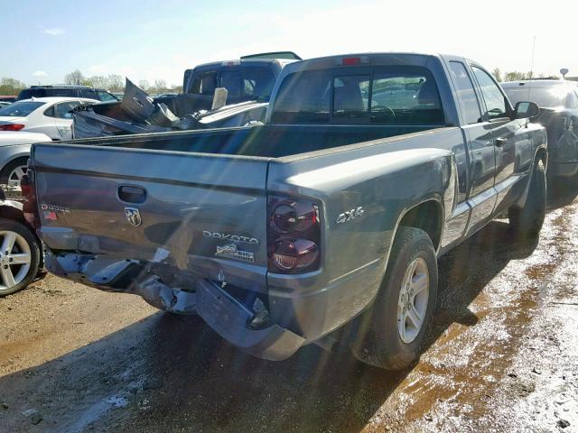 1D7CW3BK8AS107482 - 2010 DODGE DAKOTA SXT GRAY photo 4